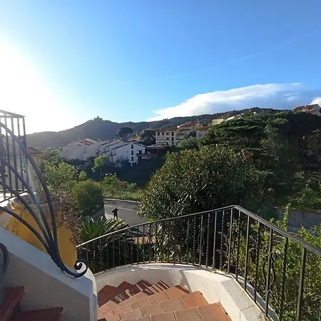 6creu1 - Confortable Avec Terrasses Et Jardinet Dans Maison *