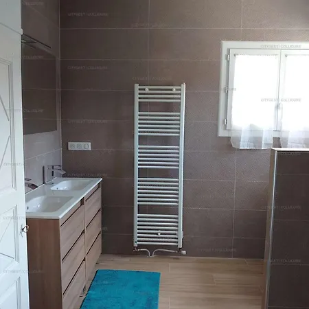 Apartment 6creu1 - Confortable Avec Terrasses Et Jardinet Dans Maison *