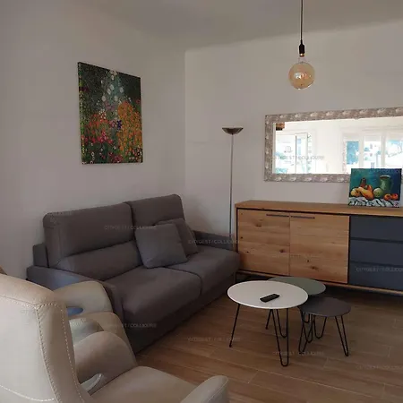 6creu1 - Confortable Avec Terrasses Et Jardinet Dans Maison شقة كولِيورْ